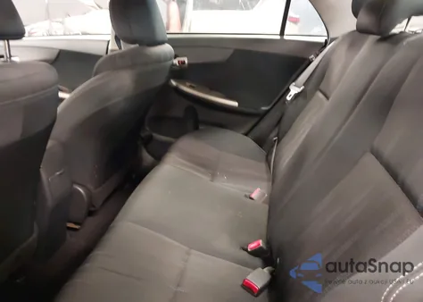 2013 Toyota Corolla S из США, поврежденный, VIN 2T1BU4EE4DC044555